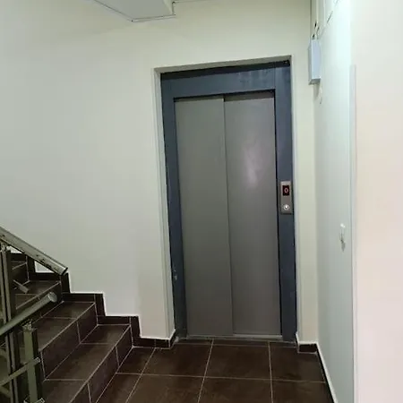 Lägenhet Mila's Zvezdara